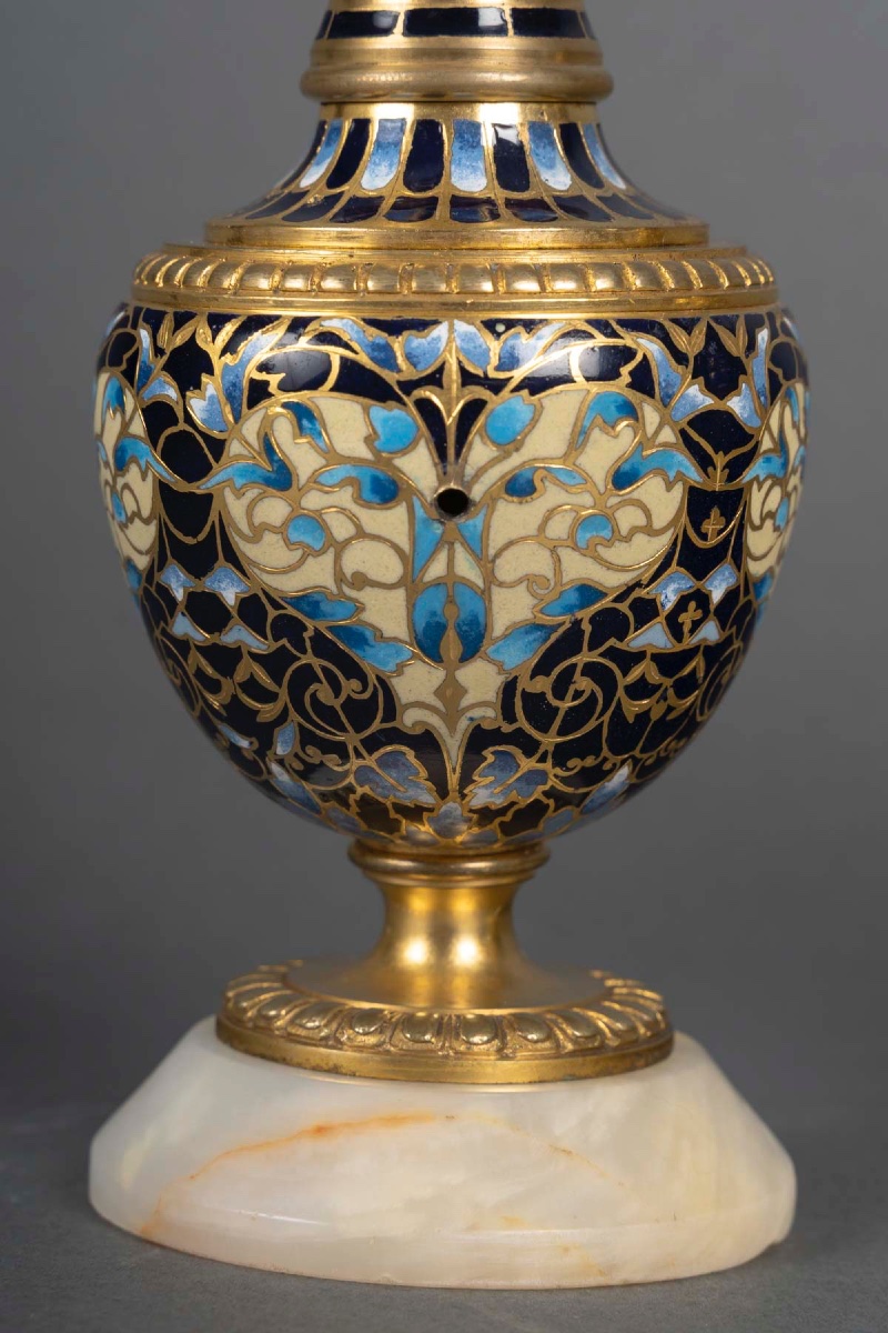 A Pair Of Small Bronze And Cloisonné Enamel Vases From The Late 19th Century -photo-7