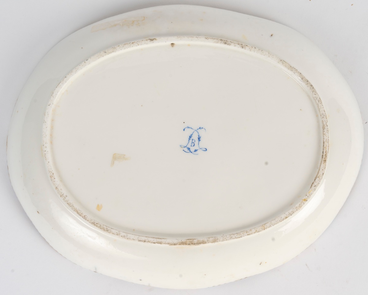 A Sèvres Porcelain Cup, 18th Century -photo-7