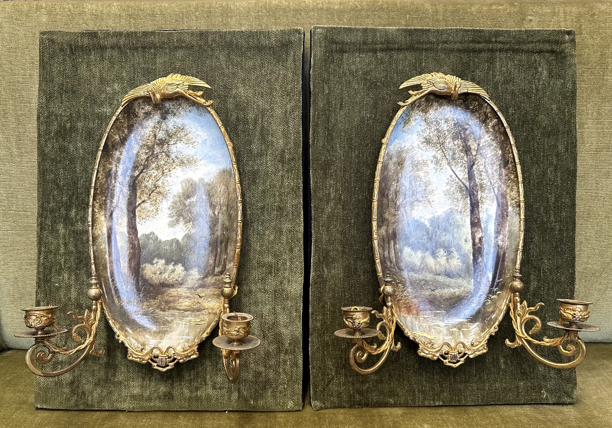 Une paire d'appliques en porcelaine époque Art nouveau
