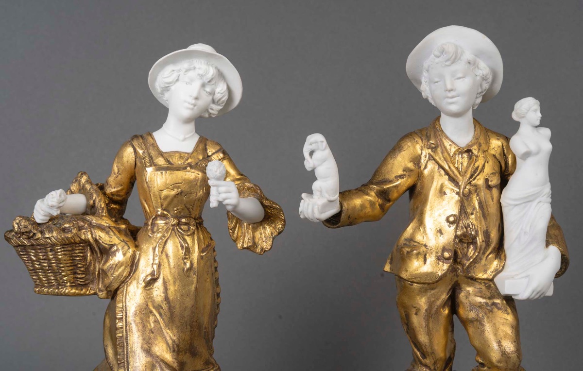Une paire de sculptures en régule et biscuit, époque fin XIXème siècle -photo-4