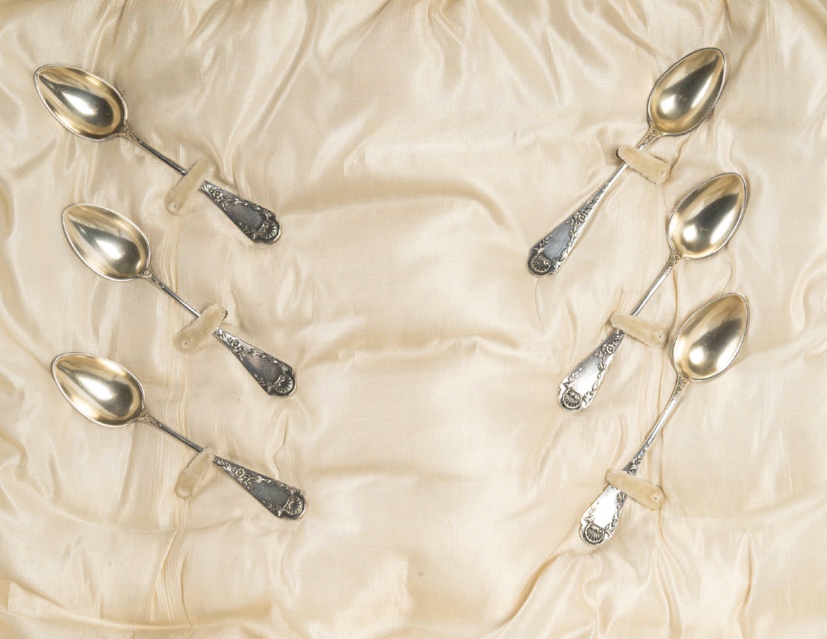 A Porcelain And Sterling Silver Service, English Work, 19th Century -photo-3