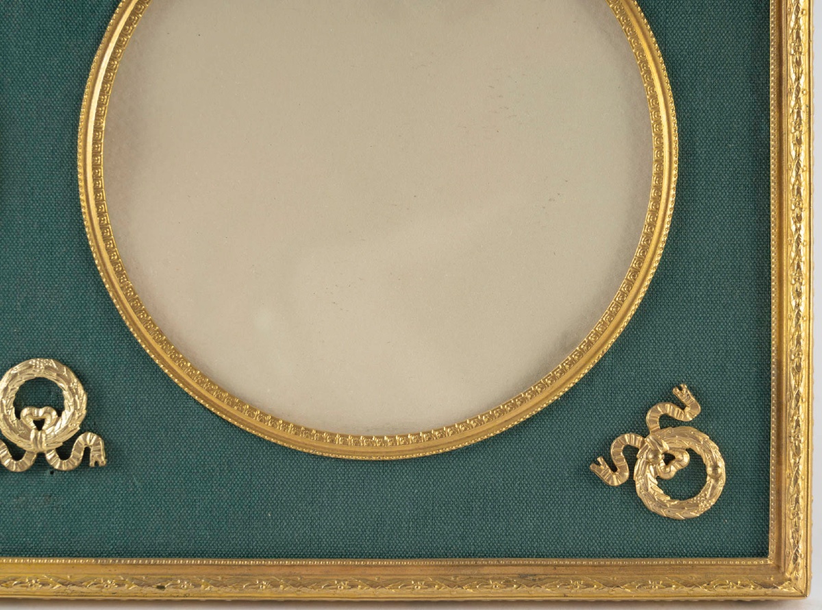 Paire de cadres photos en bronze doré fin XIXème siècle -photo-5