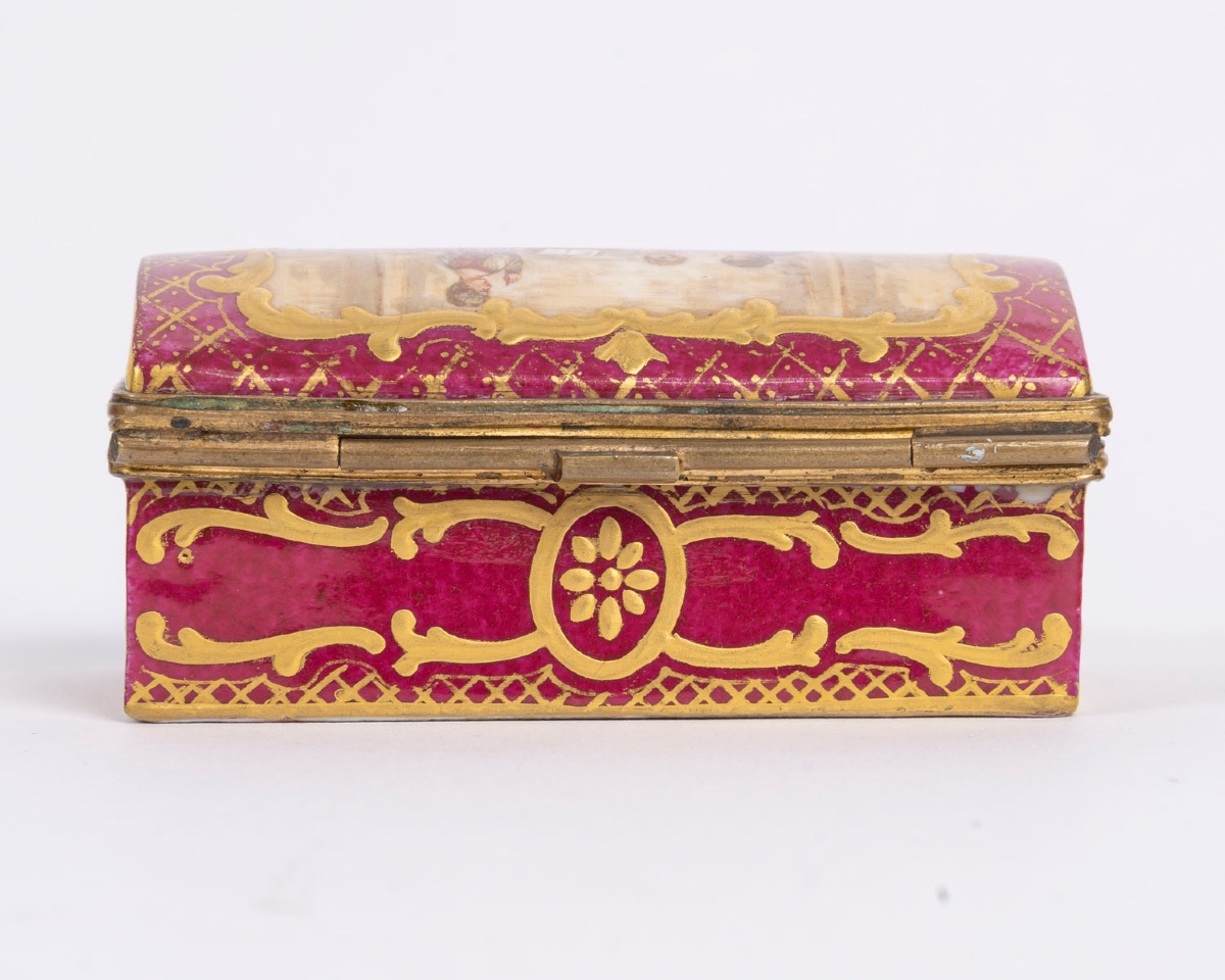 Miniature coffret à bijoux en porcelaine rouge, début XIXème siècle -photo-5