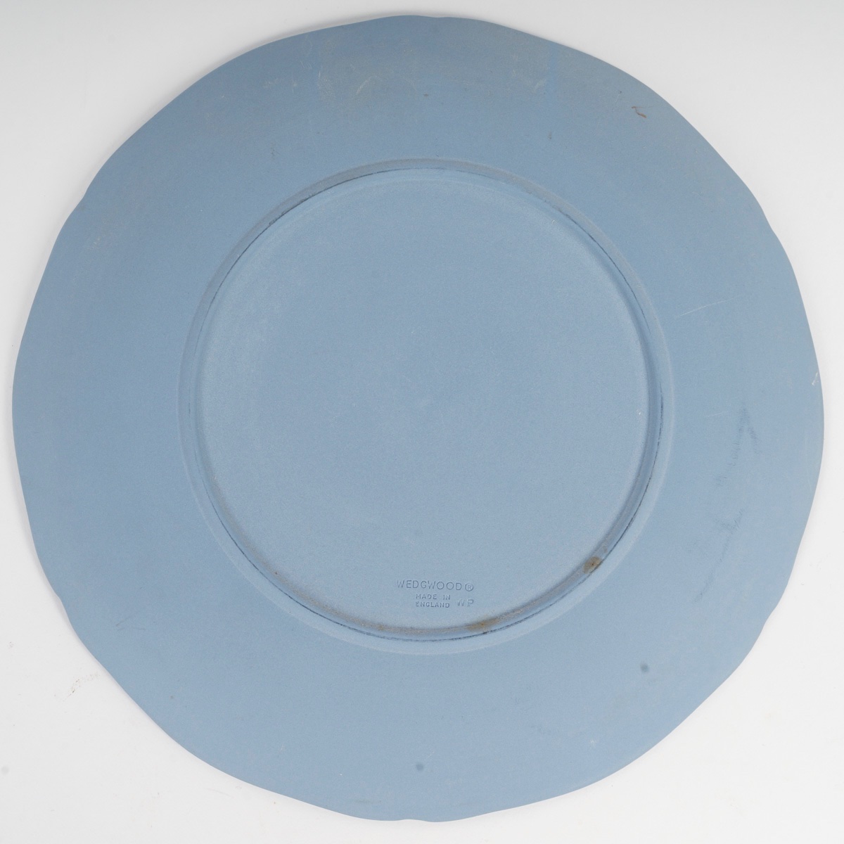 Un plat en WEDGWOOD bleu, époque XXème siècle -photo-7