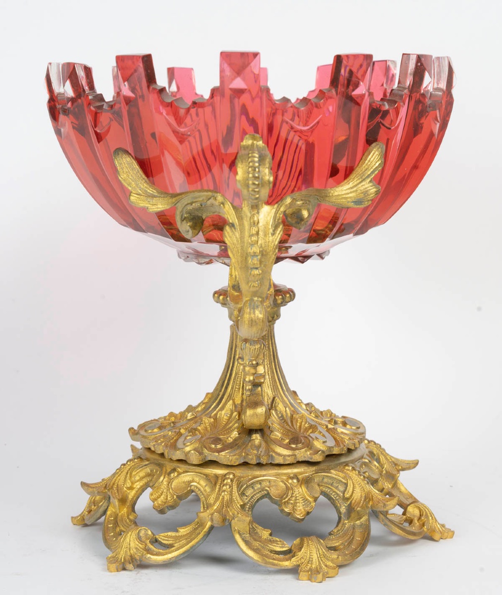 Une belle coupe en cristal et base en bronze doré, époque XIXème siècle -photo-3