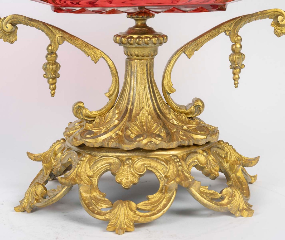 Une belle coupe en cristal et base en bronze doré, époque XIXème siècle -photo-8