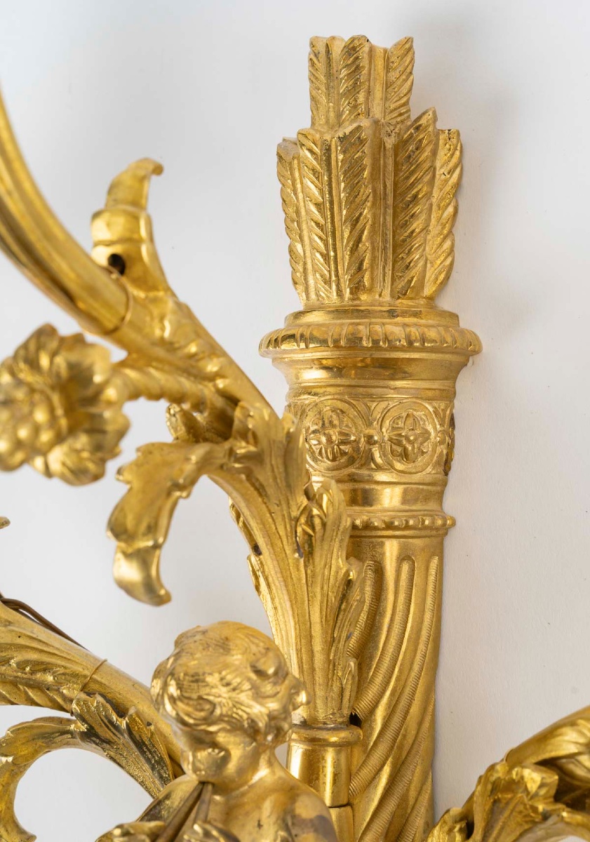 Une paire d'appliques en bronze doré de style Louis XVI, fin XIXème siècle -photo-6