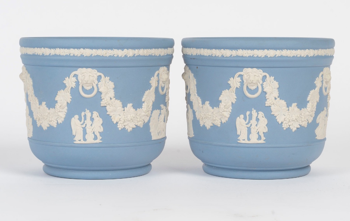 Une paire de  cache-pot en porcelaine de Wedgwood début XXème siècle -photo-7