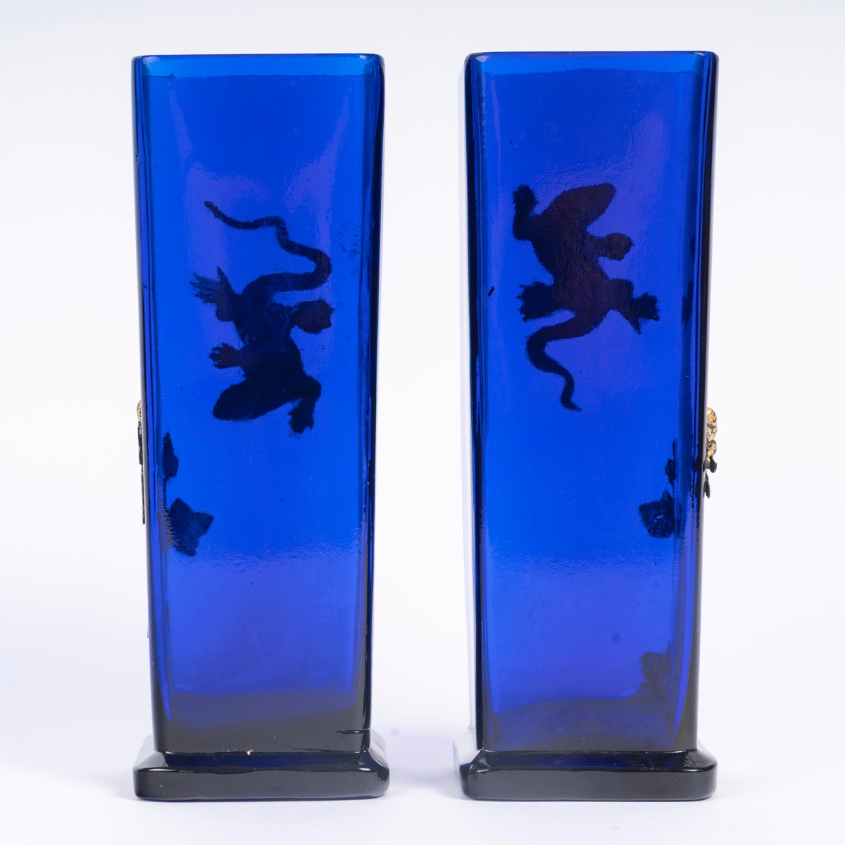 A Pair Of Art Nouveau Blue Crystal Vases-photo-5