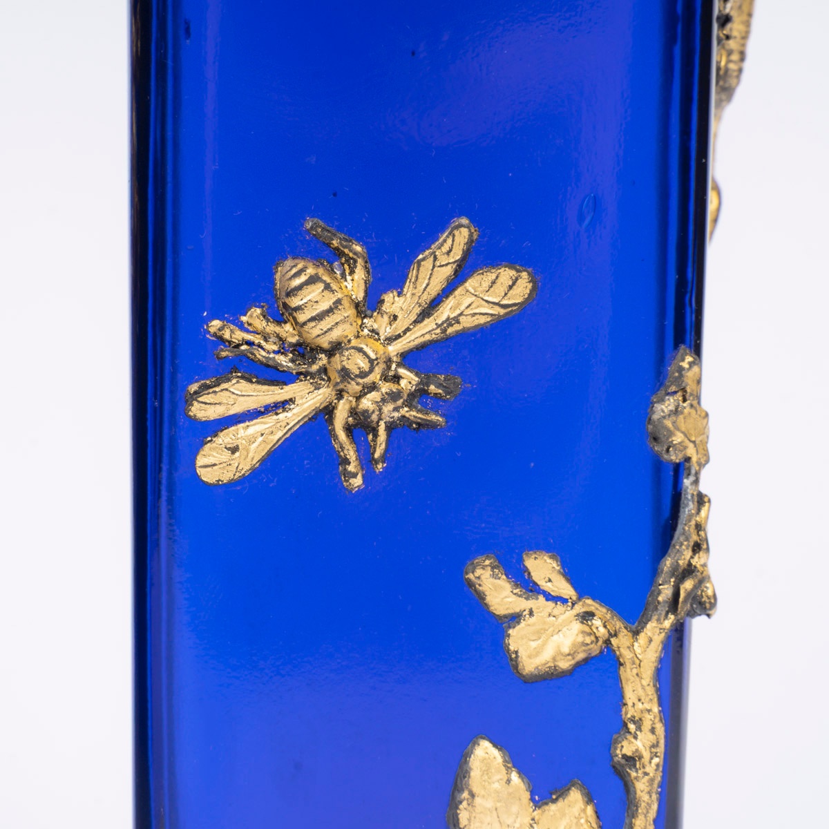A Pair Of Art Nouveau Blue Crystal Vases-photo-7