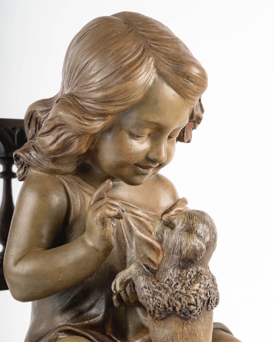 Art Nouveau Terracotta Sculpture - Young Girl With Little Dog-photo-3