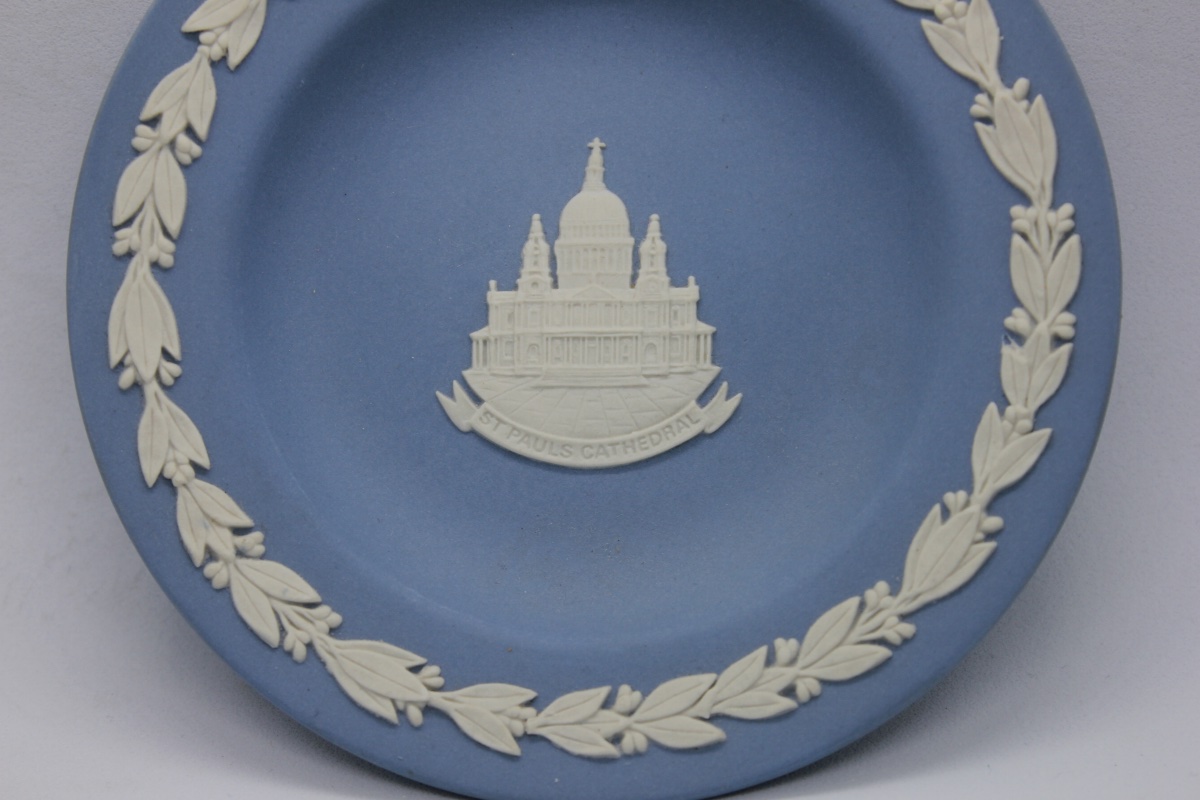 Wedgwood Jasperware Commemorative Cup – St Paul's Cathedral – Made In England-photo-2