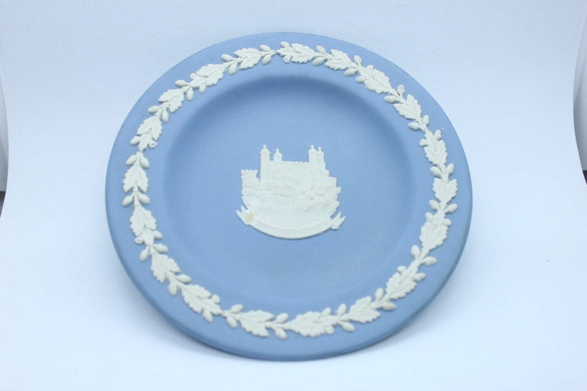 Rare Coupe Commémorative Wedgwood Jasperware – TOWER OF LONDON– Made in England-photo-1