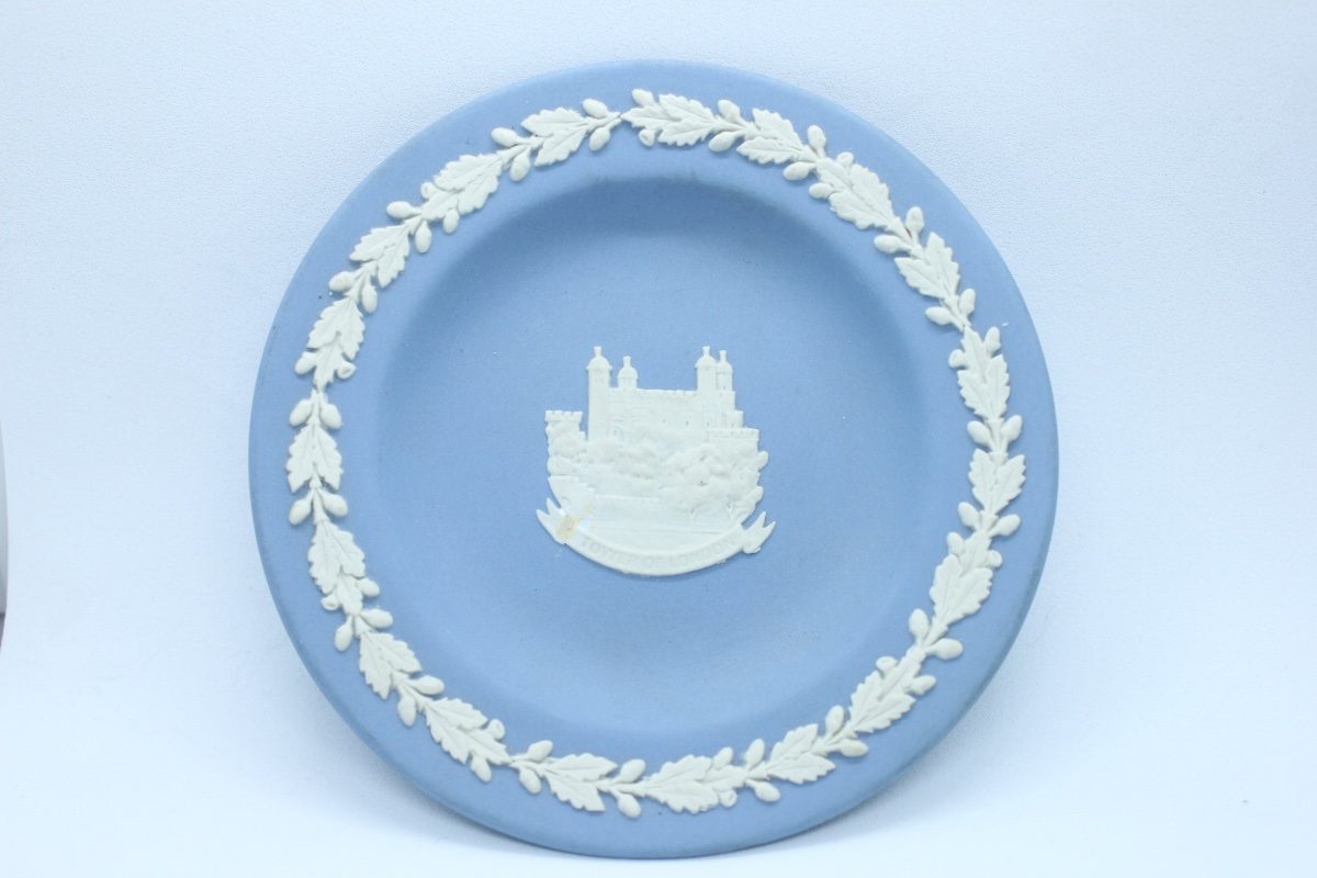 Rare Coupe Commémorative Wedgwood Jasperware – TOWER OF LONDON– Made in England-photo-2