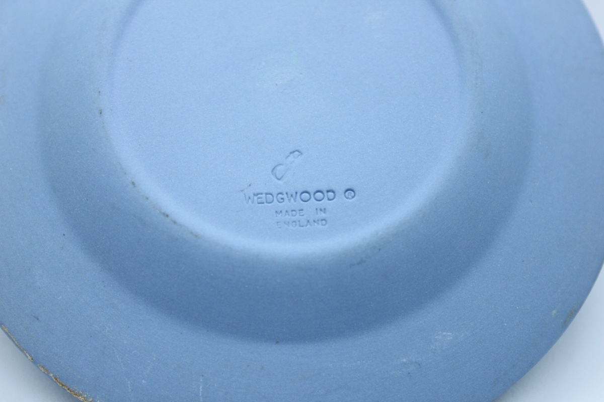 Rare Coupe Commémorative Wedgwood Jasperware – TOWER OF LONDON– Made in England-photo-3