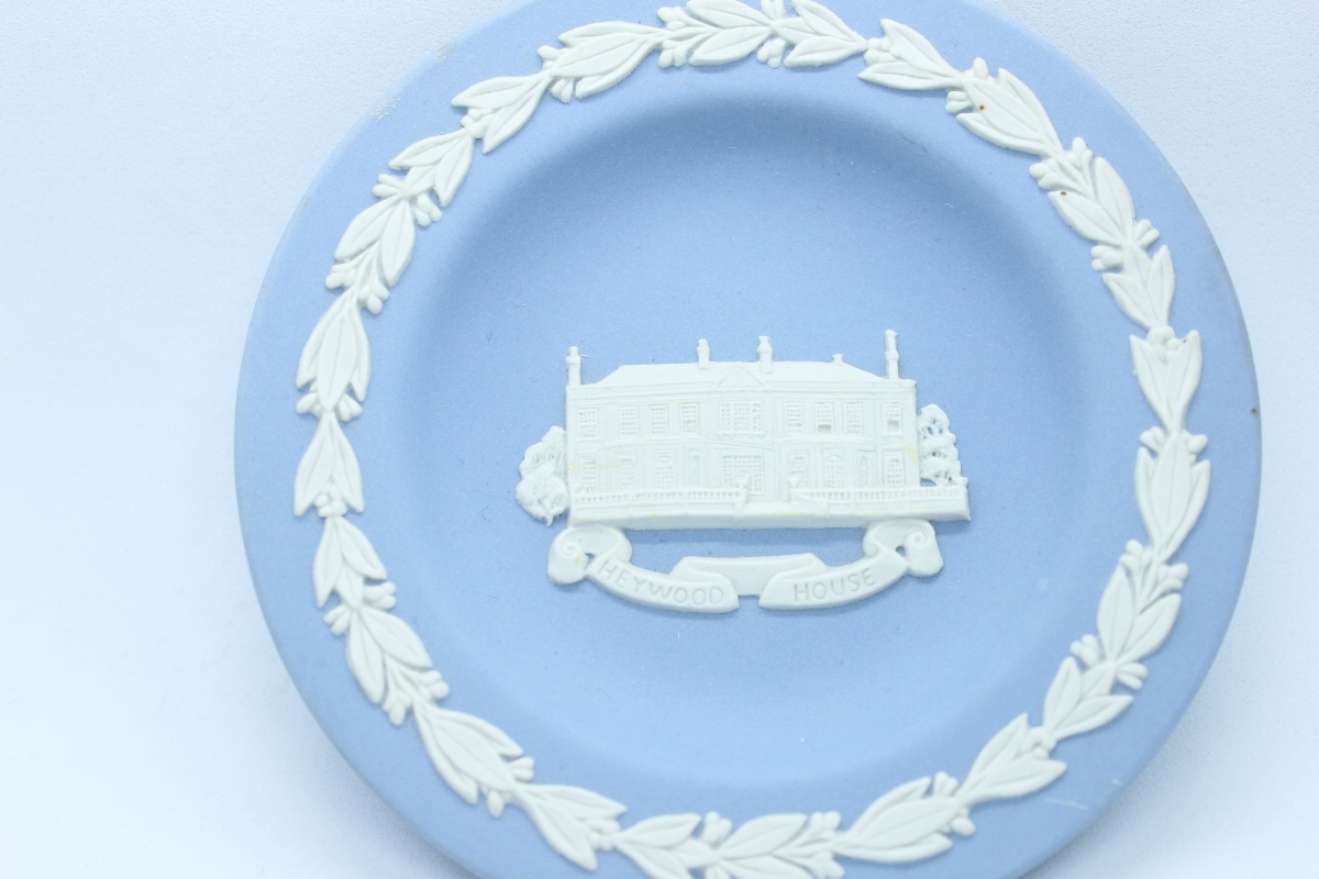 Coupe Commémorative Wedgwood Jasperware – Heywood House– Made in England-photo-2