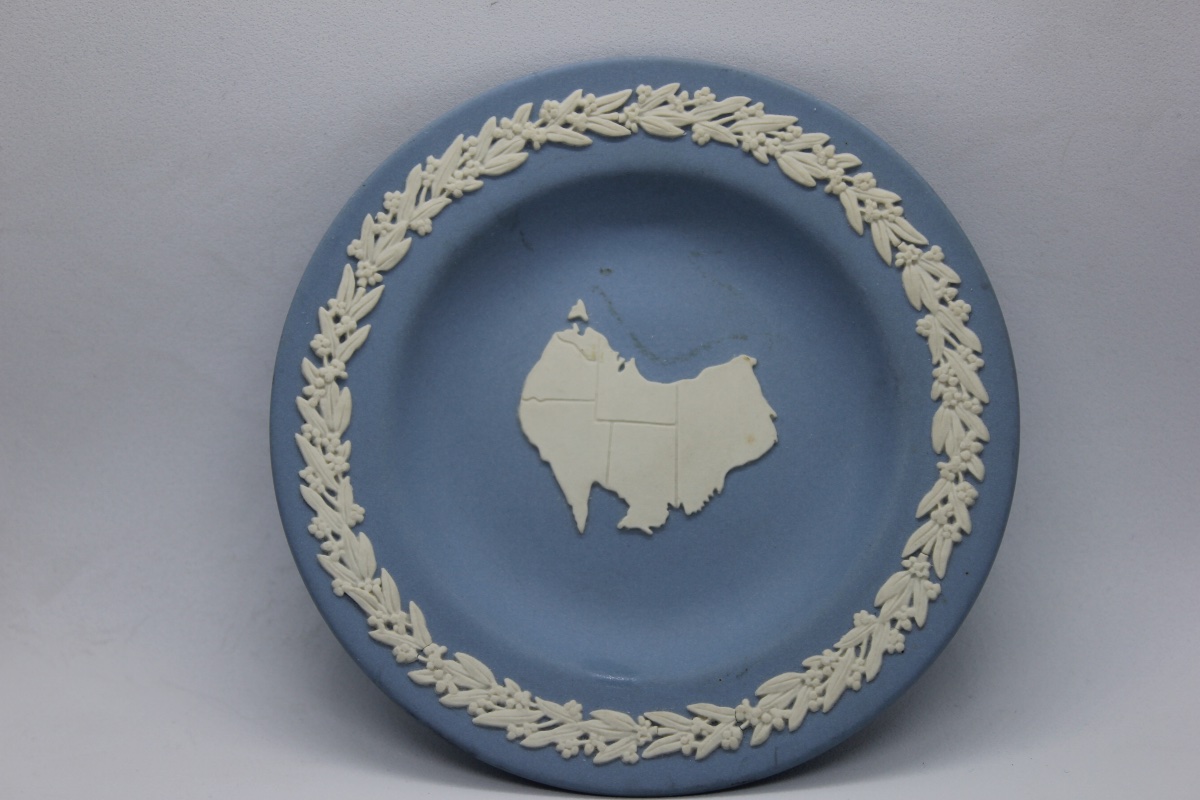 Coupe Commémorative Wedgwood Jasperware – Carte de l'Australie – Made in England-photo-2