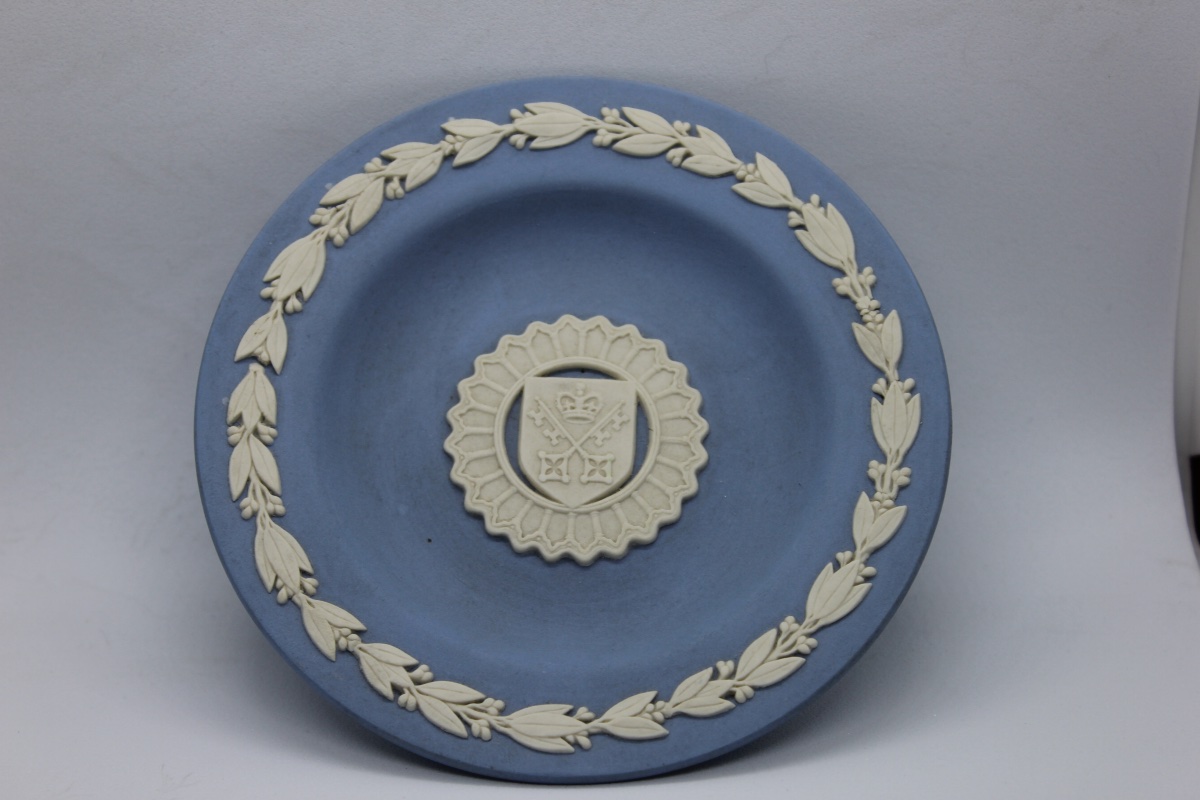Wedgwood Jasperware Commemorative Cup – York Minster – 500th Anniversary Edition -photo-1