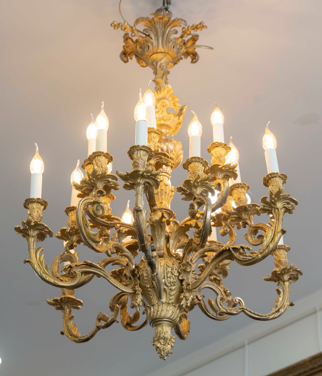 Paire de lustres en bronze doré de style Louis XV  Époque fin du XIXᵉ siècle-photo-5