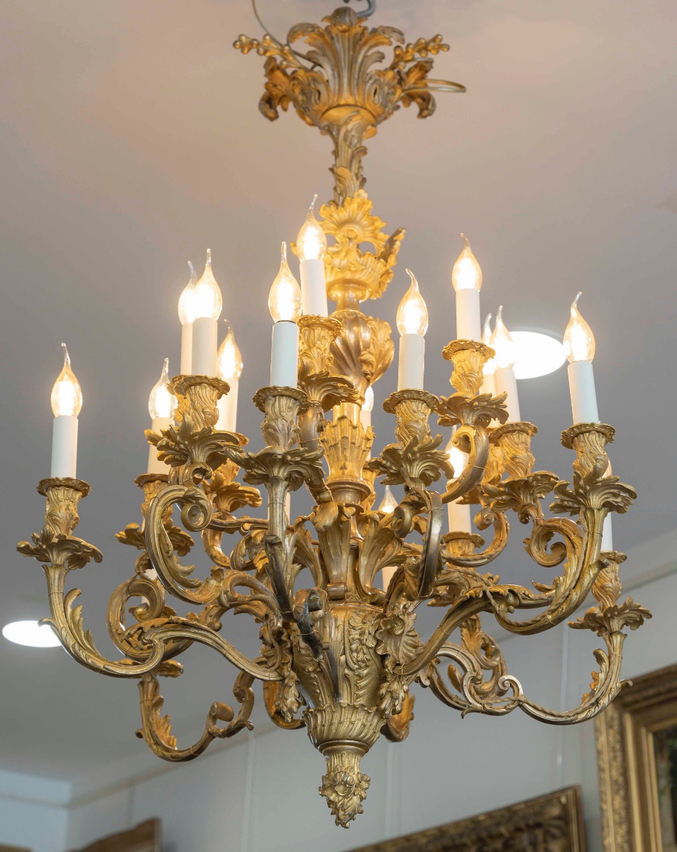Paire de lustres en bronze doré de style Louis XV  Époque fin du XIXᵉ siècle-photo-7