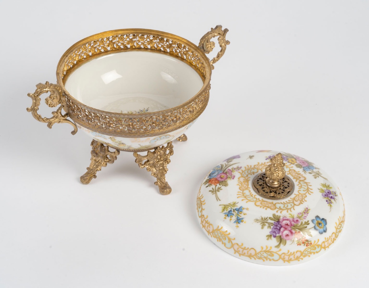 White Porcelain And Gilded Bronze Candy Dish, Late 19th Century-photo-3