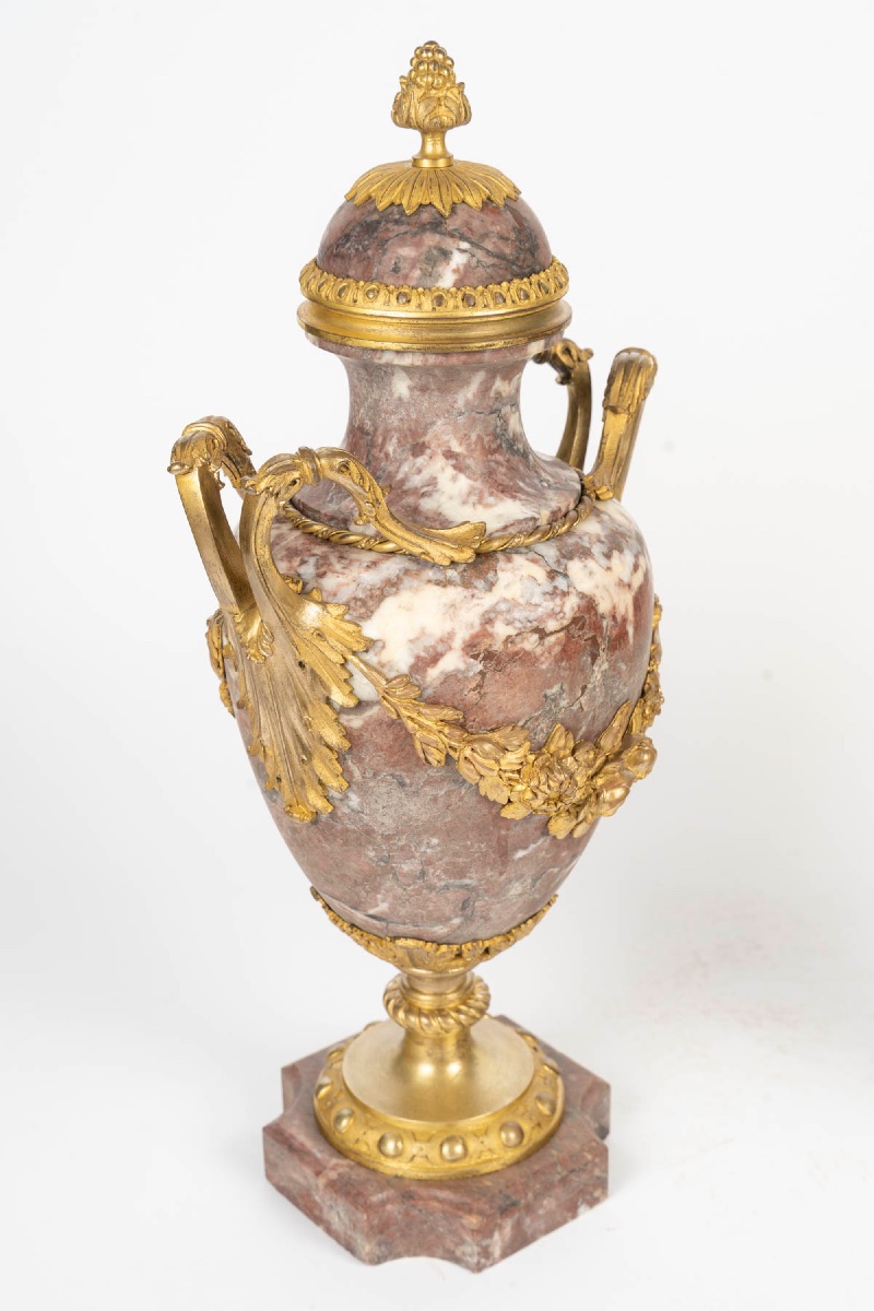 Pair Of Louis XVI-style Cassolettes, Peach-blossom Marble And Gilded Bronze, Late 19th Century-photo-4