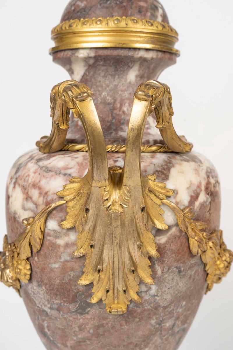 Pair Of Louis XVI-style Cassolettes, Peach-blossom Marble And Gilded Bronze, Late 19th Century-photo-1
