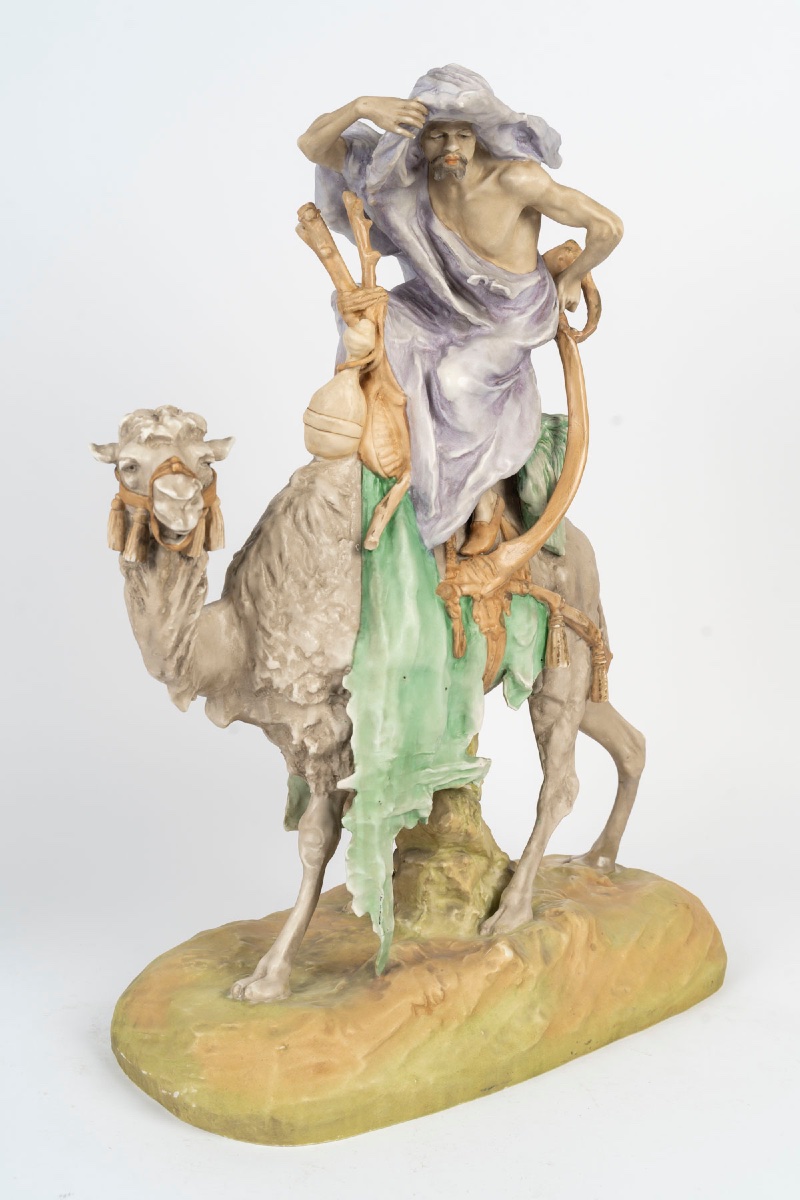 Amphora — The Camel Driver, An Orientalist Sculpture In Polychrome Porcelain, Circa 1900-photo-3