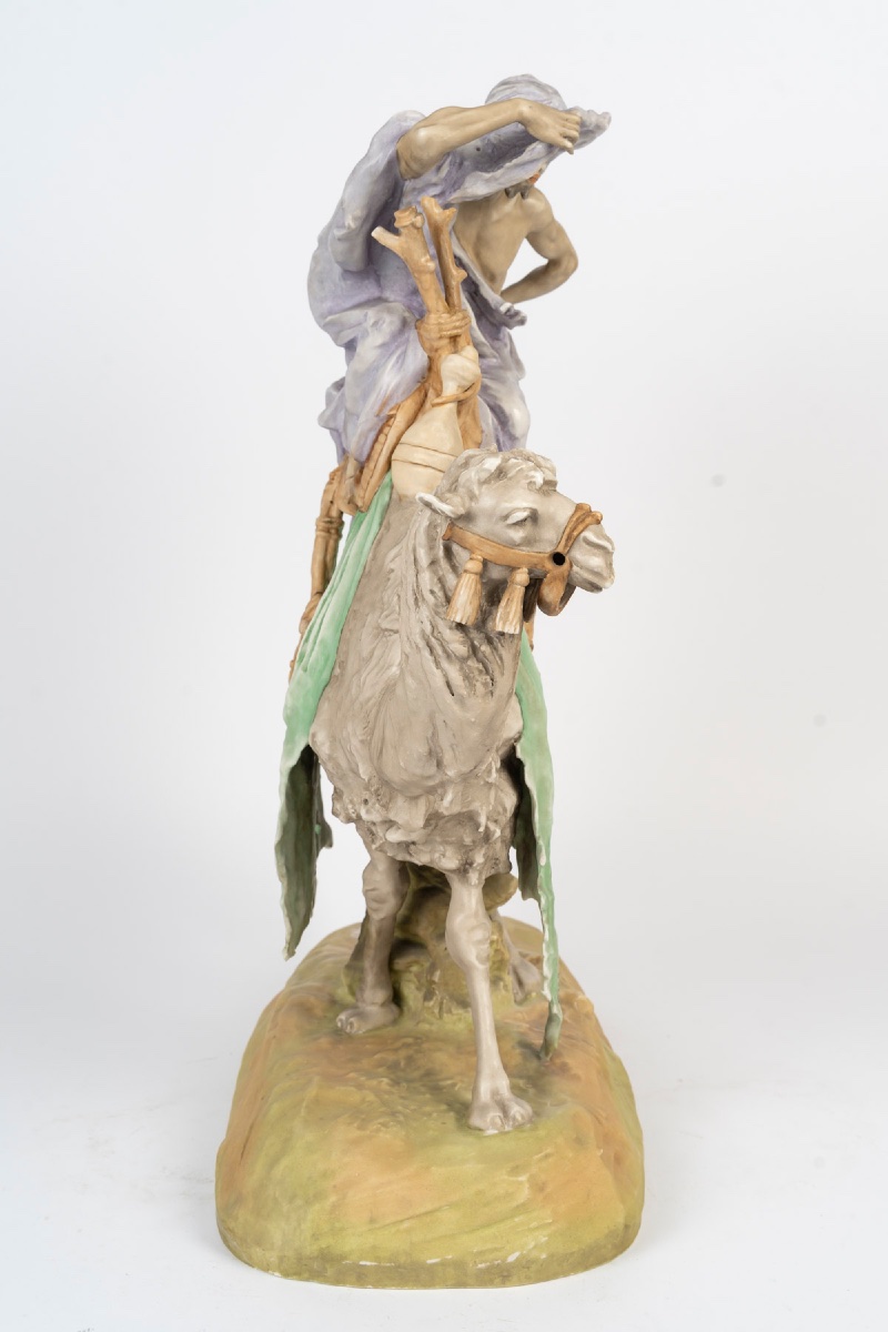 Amphora — The Camel Driver, An Orientalist Sculpture In Polychrome Porcelain, Circa 1900-photo-4