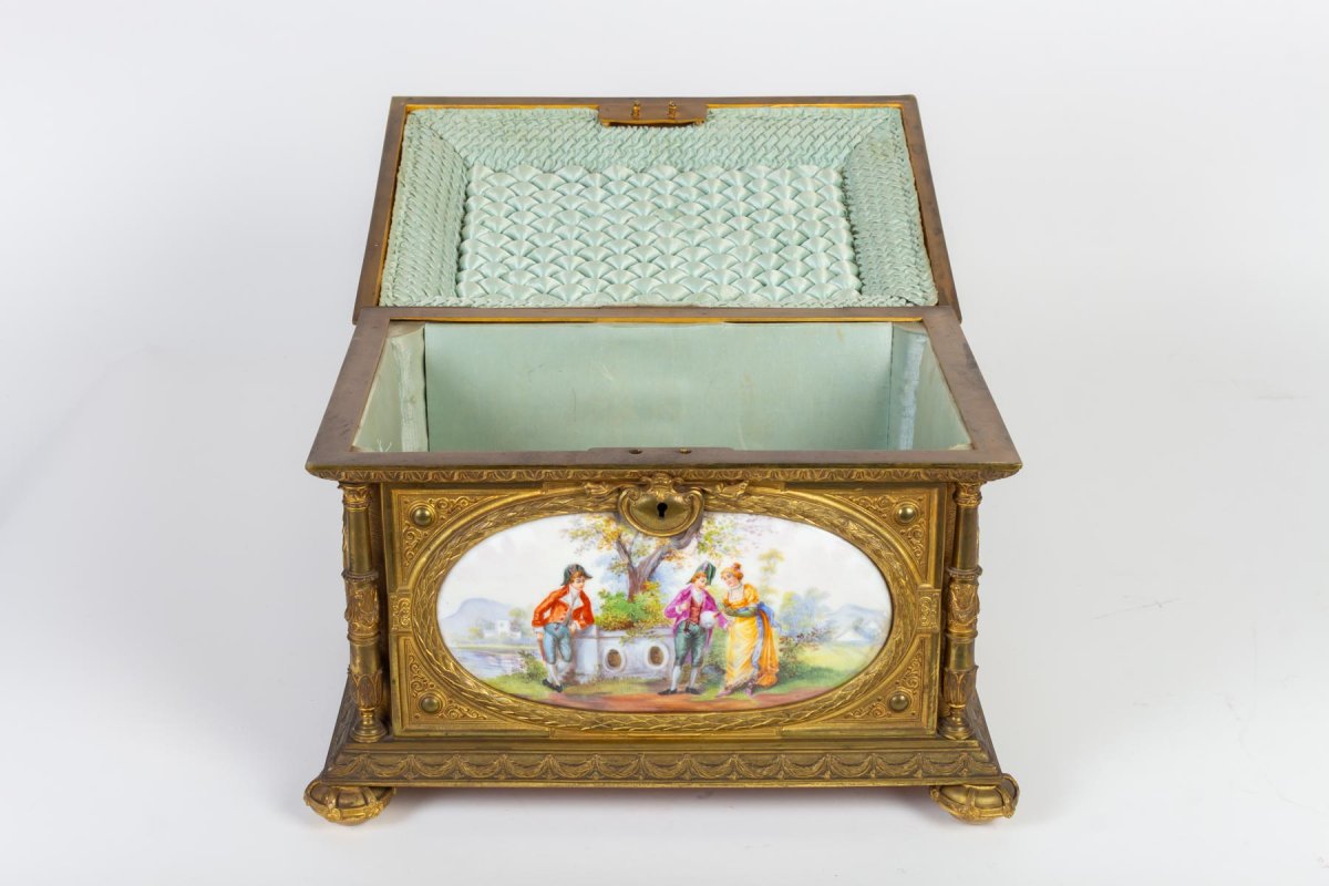 Box Forming Jewelry Box In Gilt Bronze Decorated With Porcelain Plates Napoleon III-photo-1