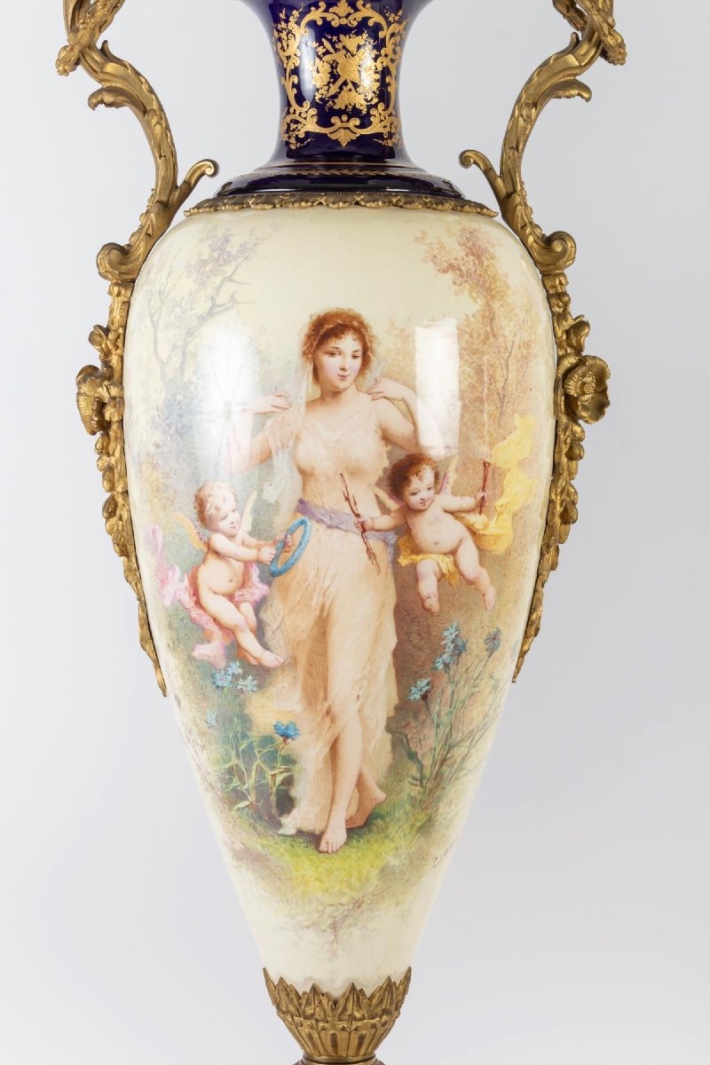 Pair Of Very Beautiful Vases In Sèvres Porcelain XIXth Century-photo-1