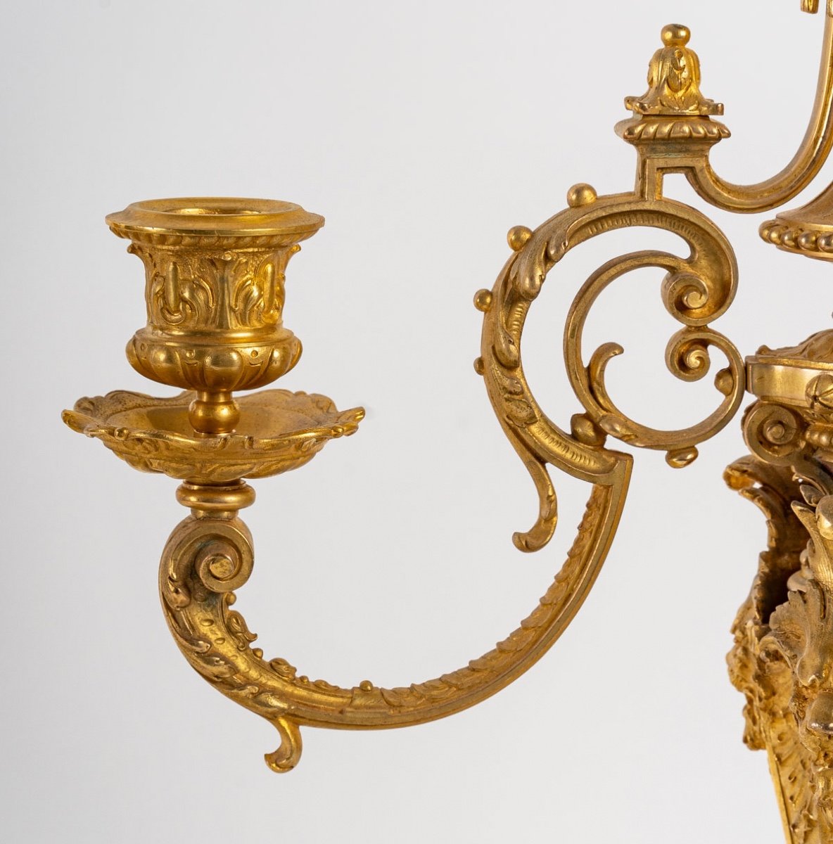 Une Garniture De Cheminée En Bronze Doré  XIXème Siècle-photo-6