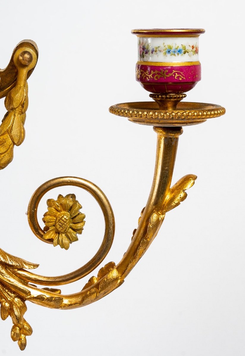 Paire De  lampes Candélabres En Bronze Doré Et Porcelaine De Sèvres Fin XIXème Siècle -photo-4