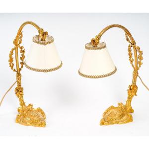 Une Paire De Lampes En Bronze Doré Et Abat-jour Fin XIXème Siècle 