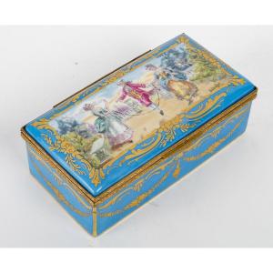 A Sèvres Style Porcelain Box Late 19th Century