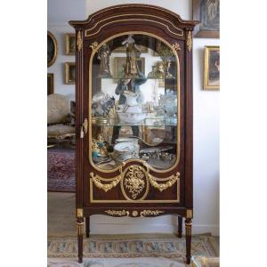 Une Vitrine En Acajou Et Bronze Doré, époque Napoleon III