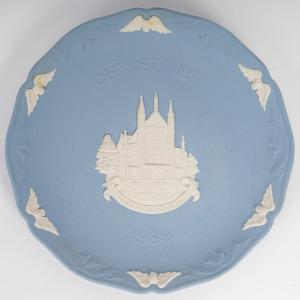 Wedgwood - Christmas 1989 Commemorative Platter In Blue Jasperware