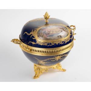 Sèvres-style Candy Dish Made Of Earthenware, Late 19th Century