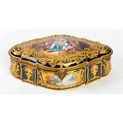 Sèvres Porcelain Box Box, Romantic Decor, XIXth Time