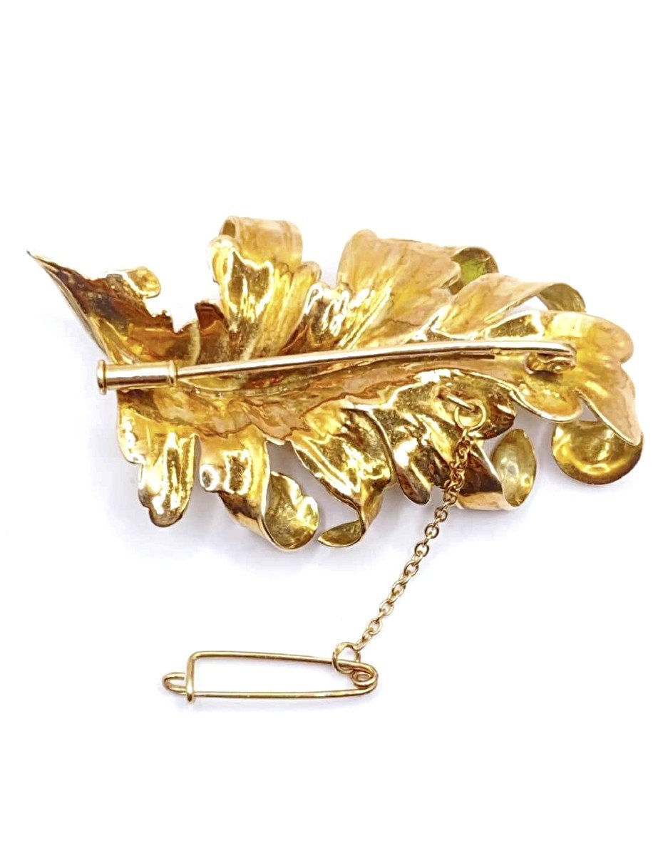 Vintage Gold And Diamond Leaf Brooch-photo-2