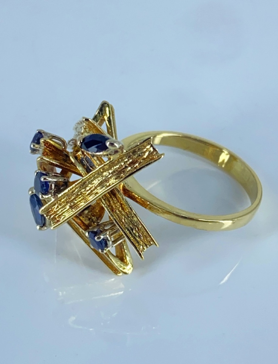 Vintage Yellow Gold & Sapphire Ring-photo-2