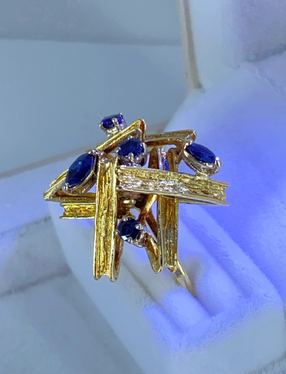 Vintage Yellow Gold & Sapphire Ring-photo-4