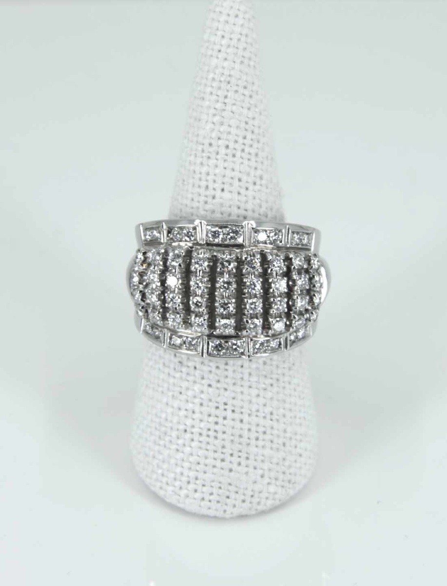 White Gold & Diamond Band Ring-photo-2