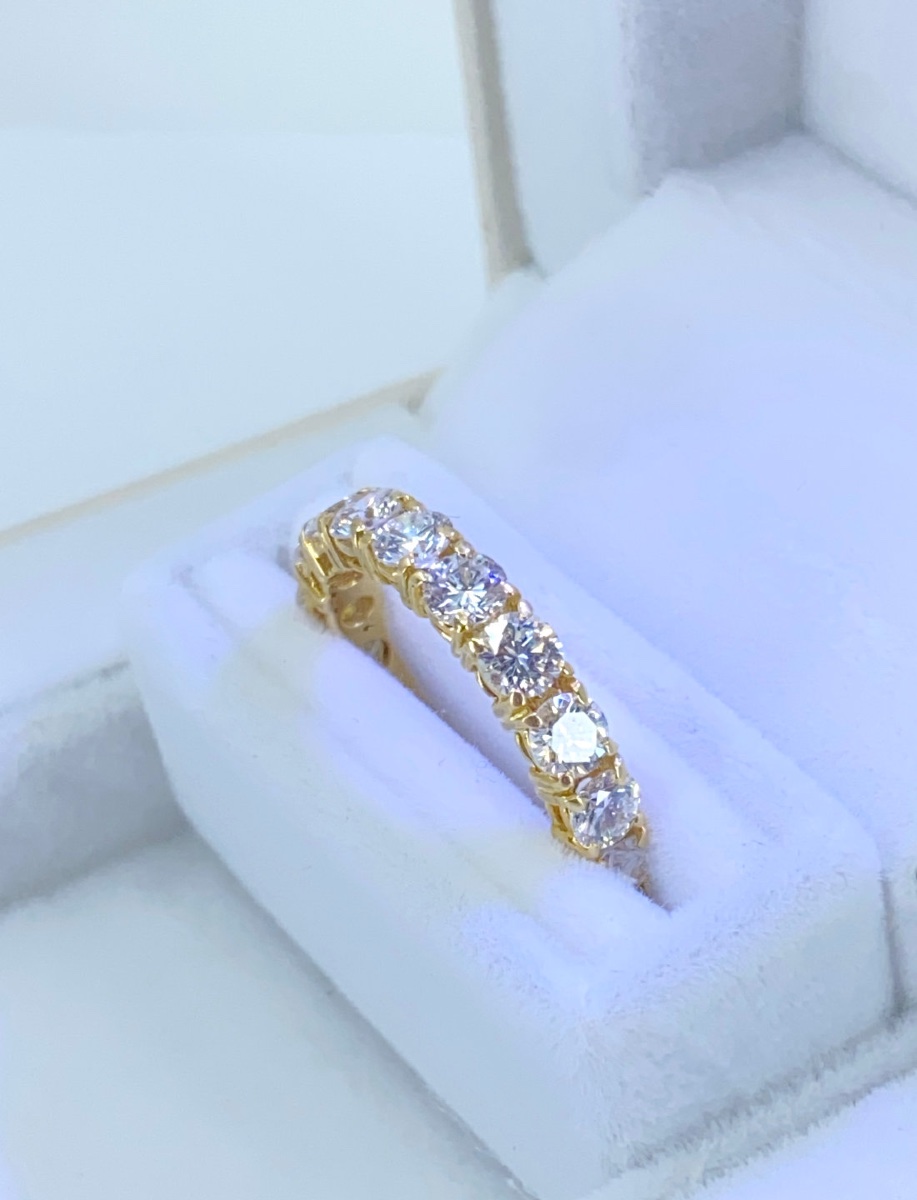 American Yellow Gold & Diamond Wedding Band-photo-2