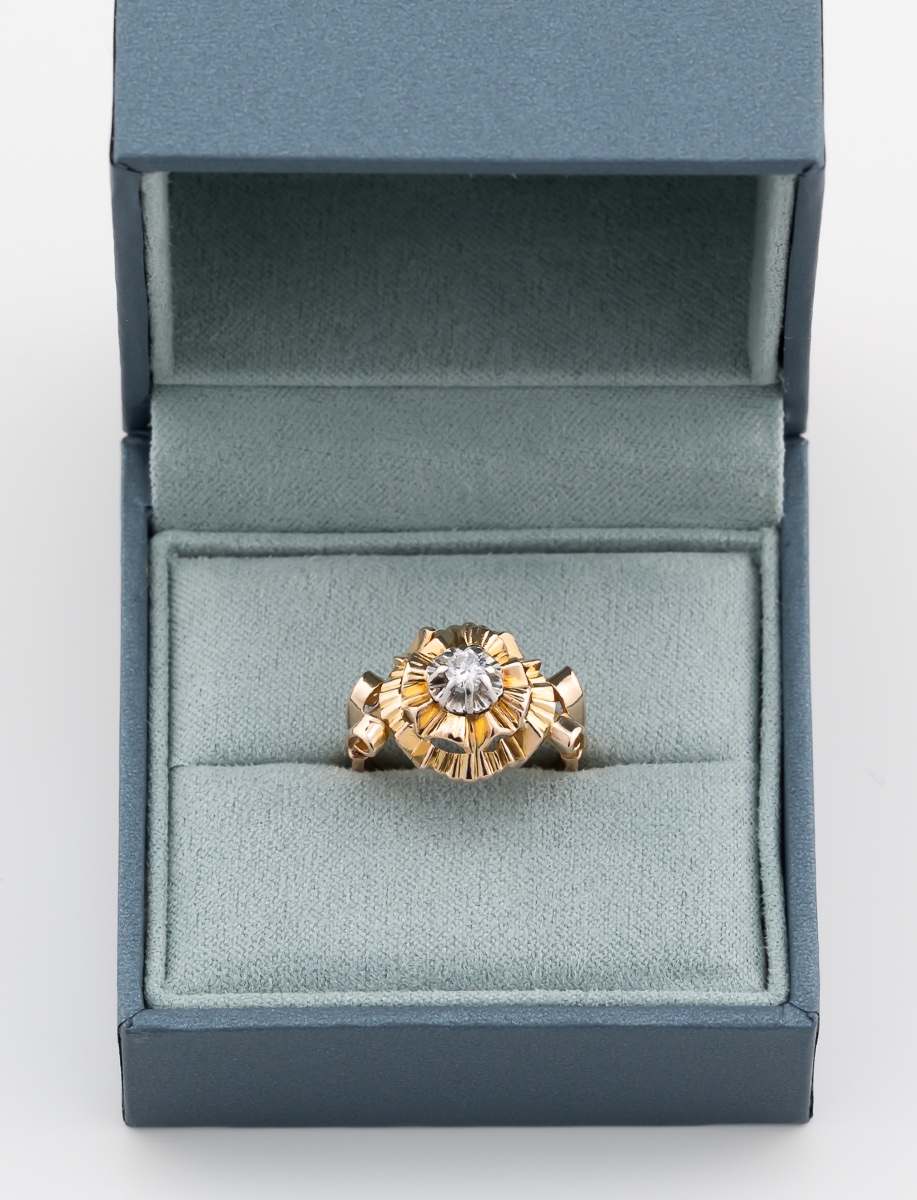 Antique Two-tone Gold Solitaire Ring-photo-2