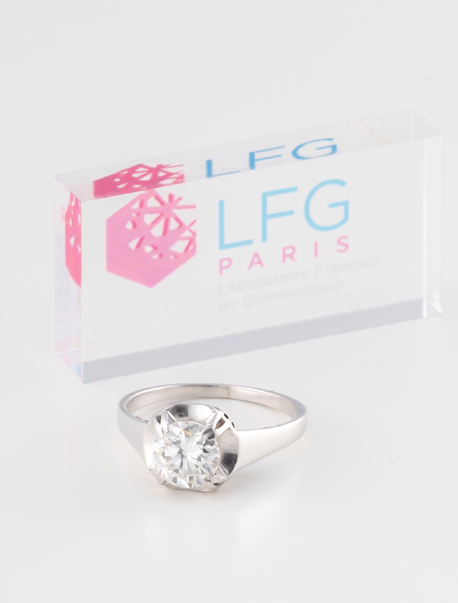 White Gold & Platinum Solitaire Ring-photo-2