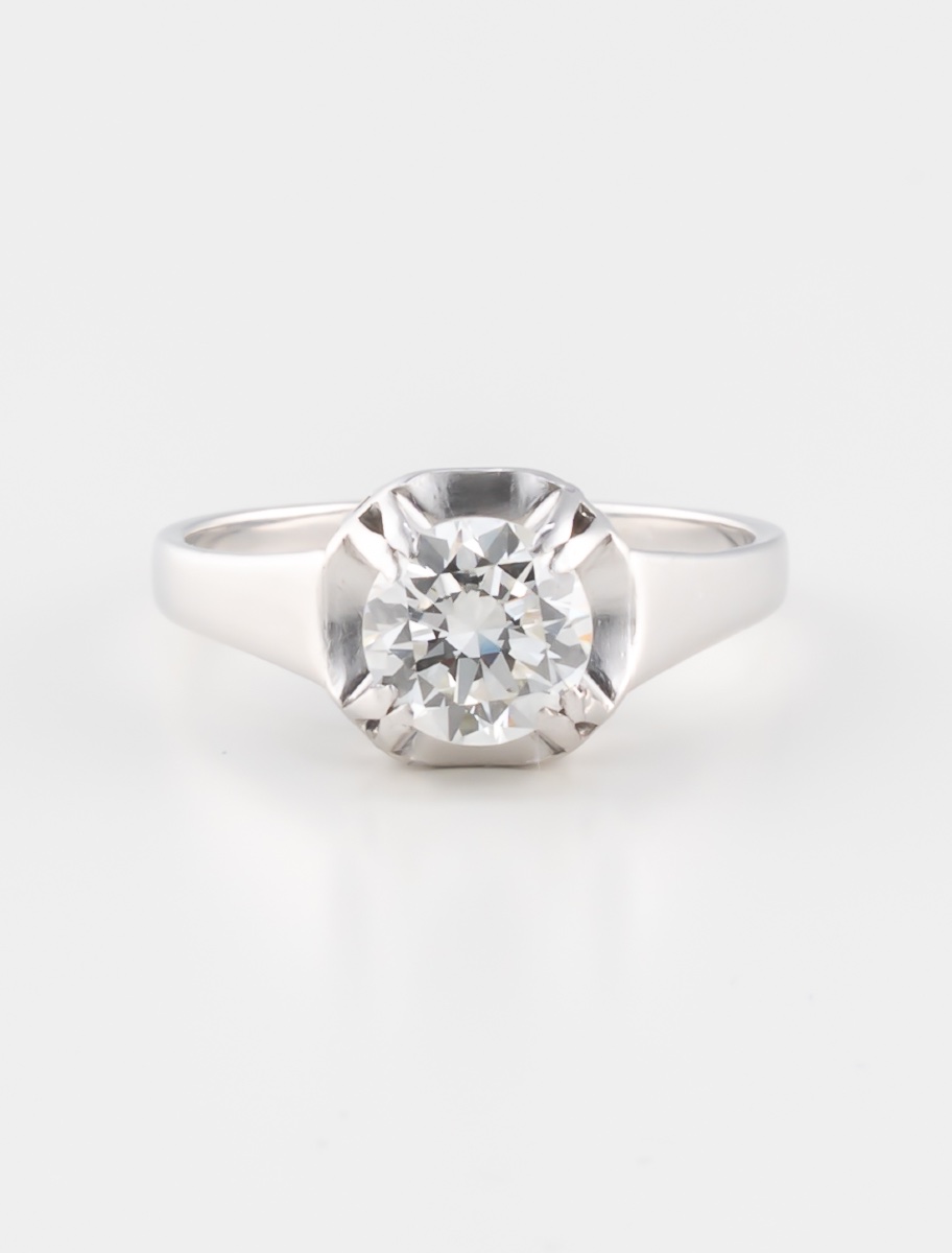 White Gold & Platinum Solitaire Ring