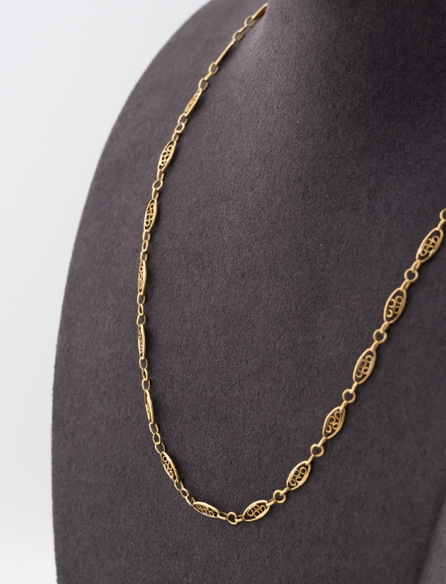 Yellow Gold Filigree Necklace-photo-4