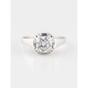 White Gold & Platinum Solitaire Ring