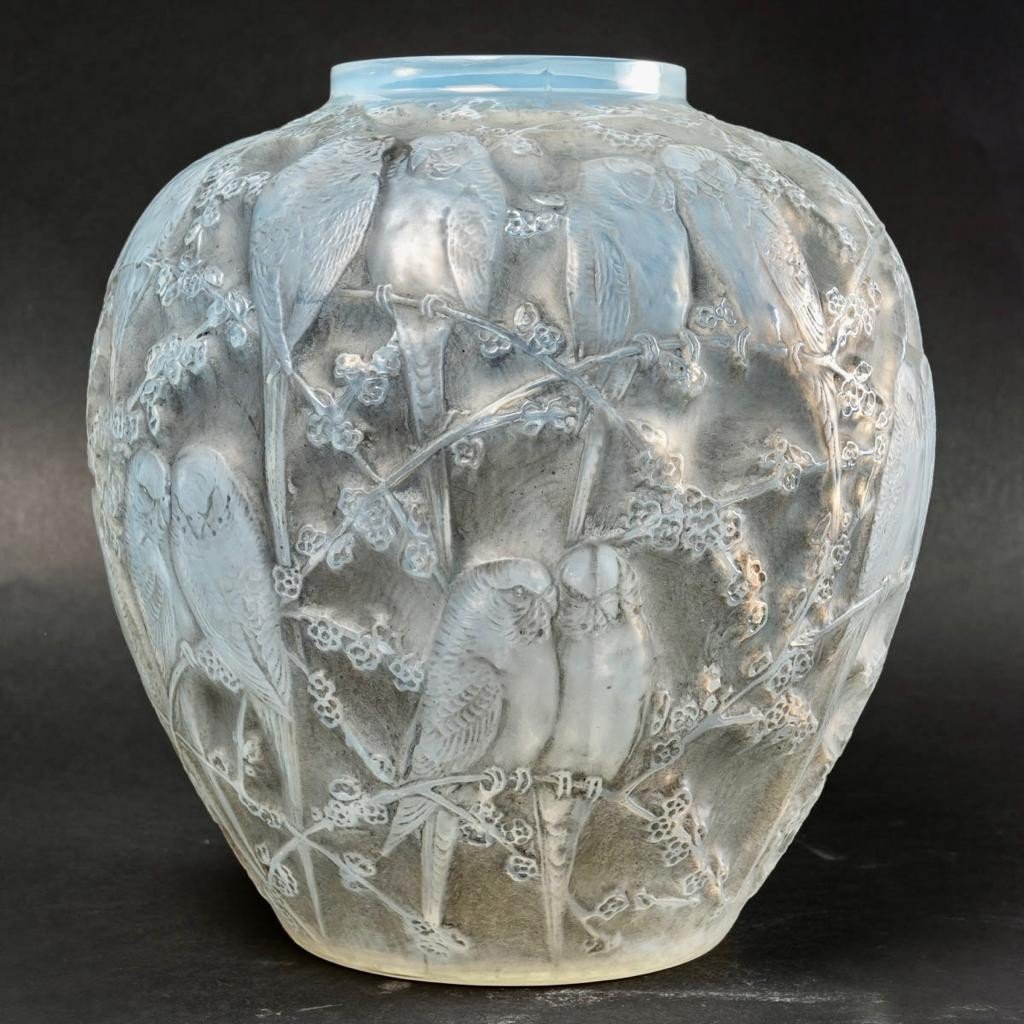 René Lalique : Opalescent Parrots Vase-photo-1